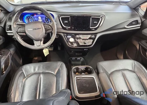 2020 Chrysler Pacifica Touring L Plus z USA, uszkodzony, nr VIN 2C4RC1EG9LR232990